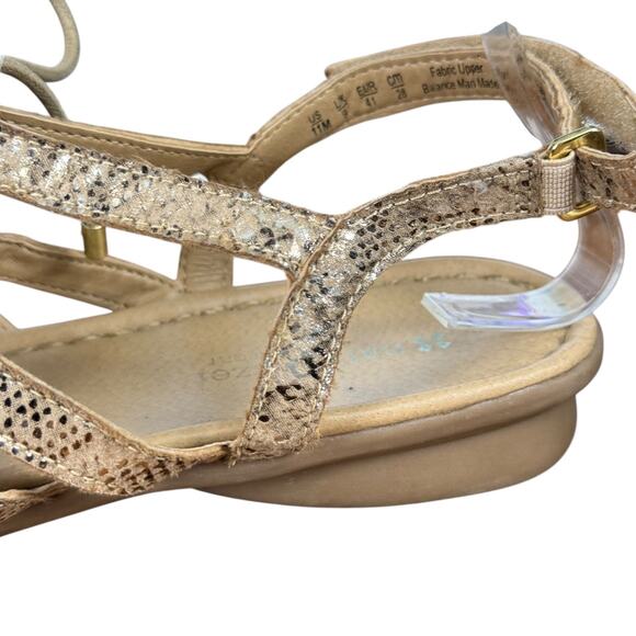 Naturalizer N5 Comfort Whimsy Golden Snakeskin Gladiator Sandals Shoes Flats 11 - Picture 4 of 16